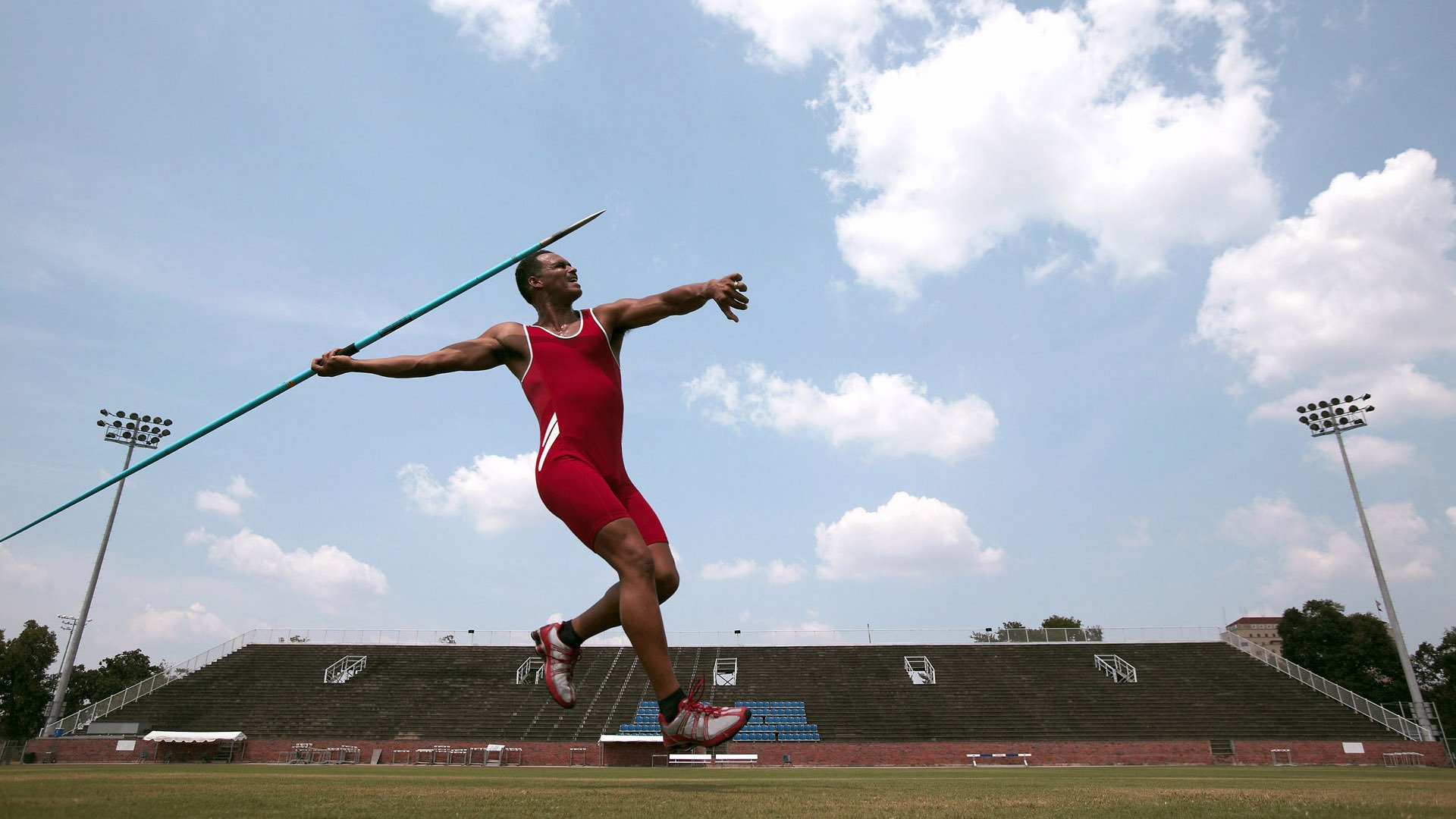 女子100混德国健将强势闯关,德国女子健美大赛