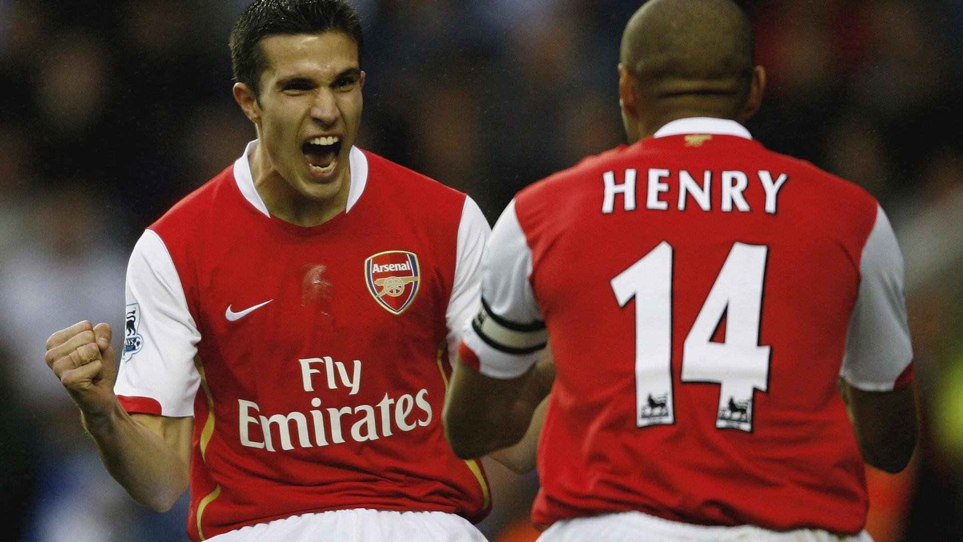 《电竞偏见与认知误区:行业内外的辩论热潮》,对电竞认知的误解